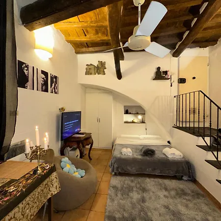 Apartment Medici In Florence